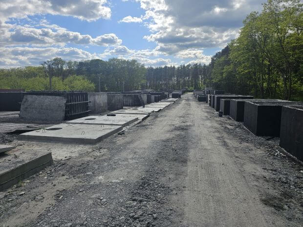 Zbiorniki betonowe różnych pojemności z atestem PZH  w Rybniku